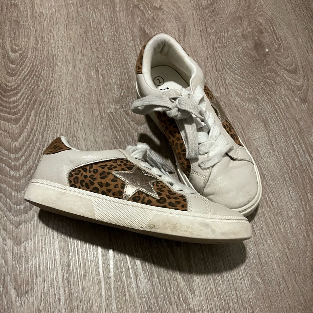 Leopard Print Star Sneakers